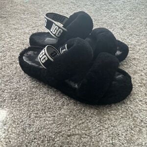 Black Ugg slides size 7.5 used